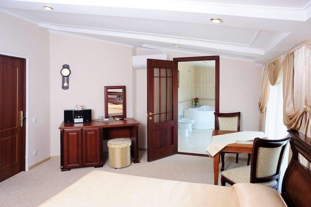 אודסה Villa Venezia מראה חיצוני תמונה